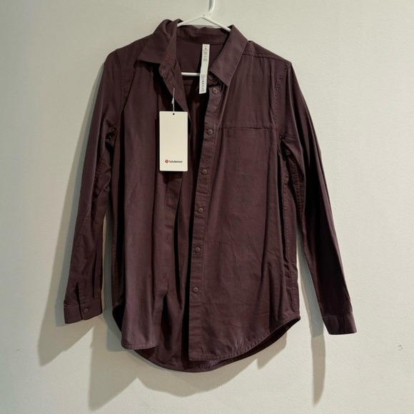 Lululemon Full Day Ahead Button-Up Long Sleeve Shirt - Size 6 (NWT) - Picture 2 of 4